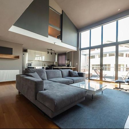 Minimal Brand New Loft Next To Subway Atenas Exterior foto